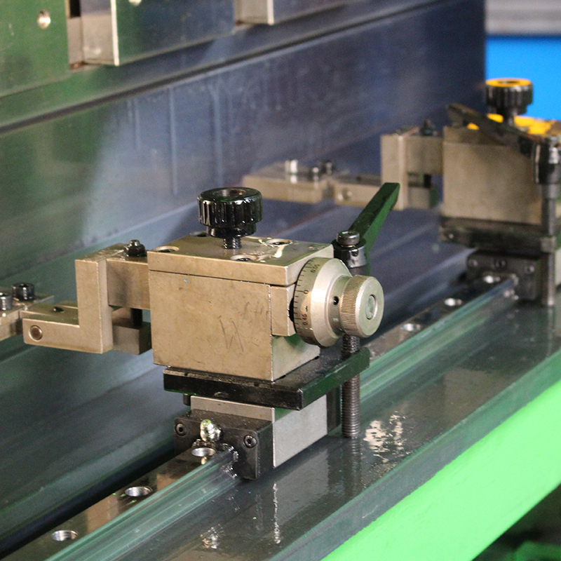 Up! Do you know the safety operation procedures of high-precision CNC lathe?
