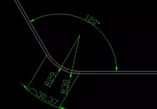 How many knives are folded each time when bending a large arc, and how to calculate the bending angle?